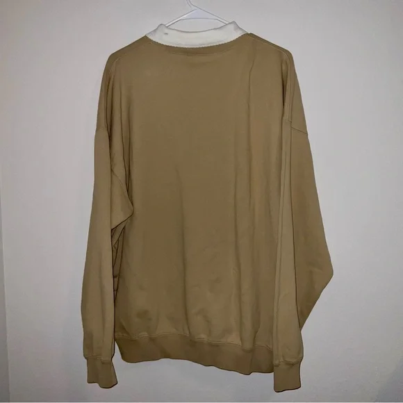 Brandy Melville John Galt Collared Crewneck - one size - Picture 4 of 5